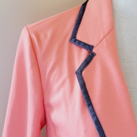Ellen Tracy coral ponte blazer size small - Picture 2 of 8